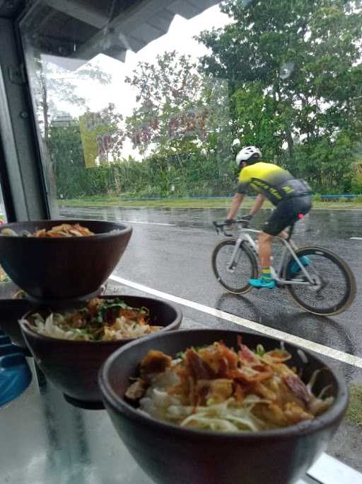 Soto Gerabah Ayam Kampung 8