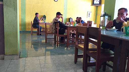 Warung Masakan Padang Jodang Murah 2