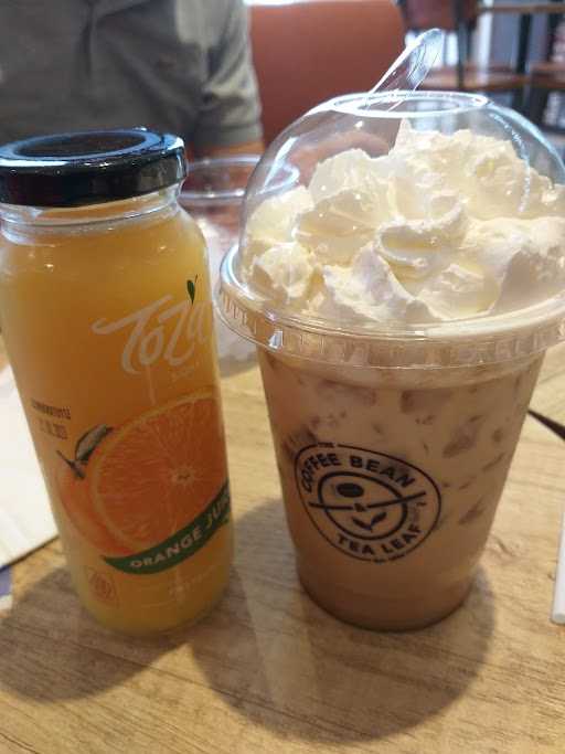 The Coffee Bean & Tea Leaf 7