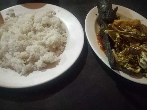 Pecel Lele Pejabat 5