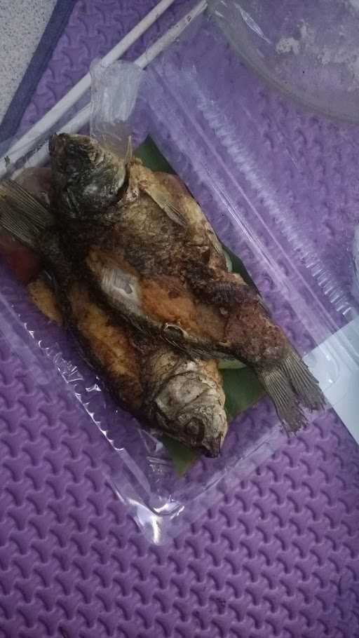 Warung Nasi Sunda Ibu Nur 6