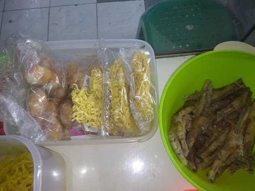 Kedai Bu Cucun 5