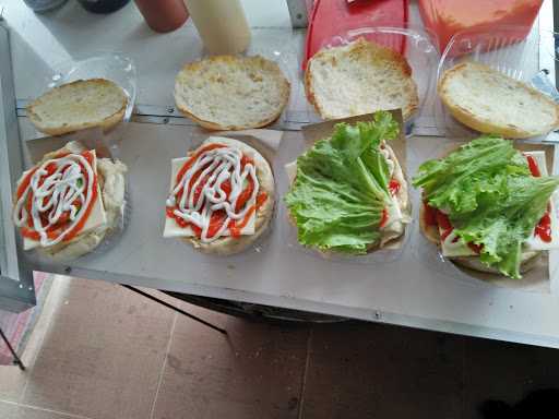 Khanza Burger 4