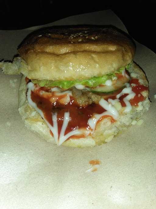 Khanza Burger 3