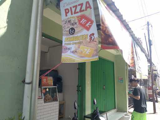 Delicieuse Pizza Cijerah 1