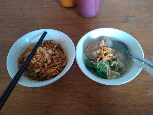 Kedai Bakso Pakde 1