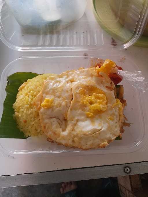 Nasi Kuning Neng Ela 3