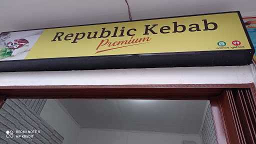 Republik Kebab Premium 8