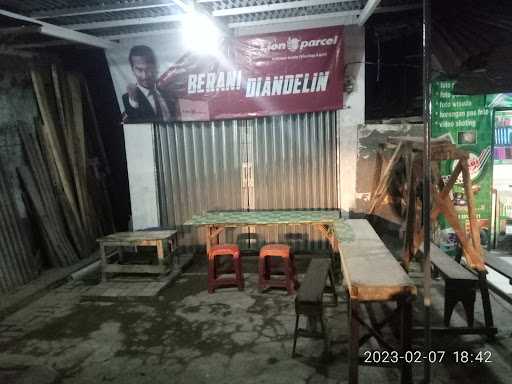 Warung Nasi Holis 2