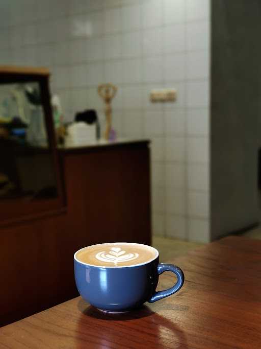 Flatwhite Coffee Bandung 5