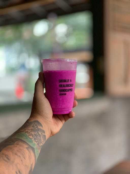 Juicide Juice Bar 2