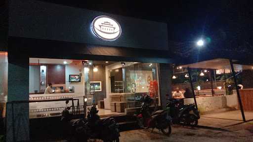 Paris Van Java Cafe & Resto Specialty Coffee 9