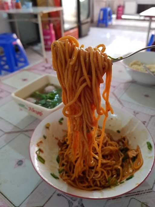 Mie Akup 4