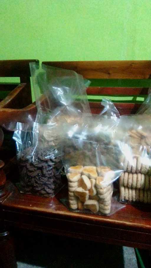 Aneka Snack Rahayu 3