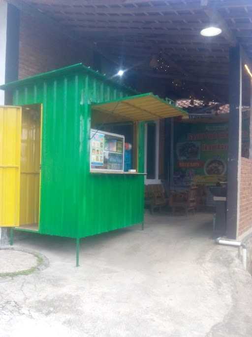 Kedai Kacang Ijo Djoyo 2