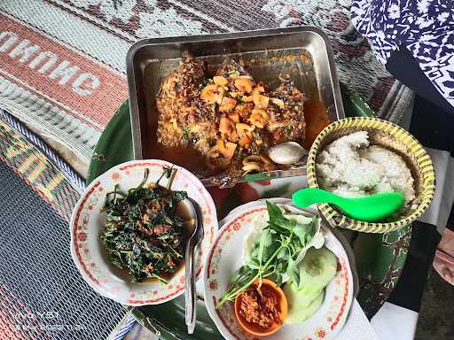 Warung Makan Putri Gading 1