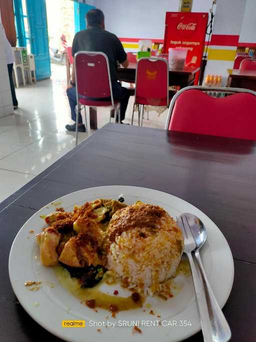 Rm Fajar Masakan Padang 6