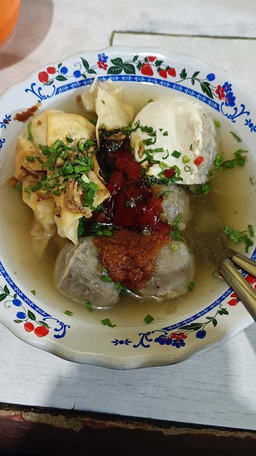 Setia Kawan Bakso 8