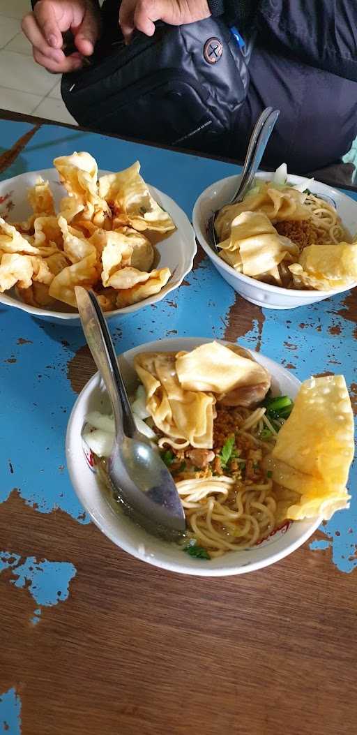 Setia Kawan Bakso 6