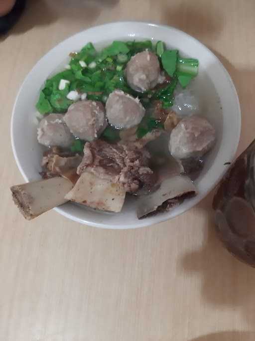 Bakso & Mie Ayam Mbah Mad 3