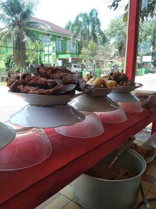 Rumah Makan Padang Bundo Kandung 2