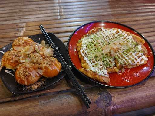 Takoyaki, Taiyaki & Ramen Takopokki 6