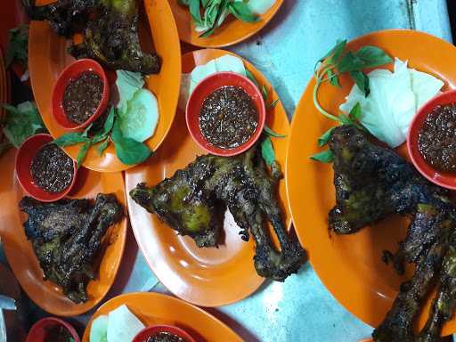 Ayam Goreng Hartini 4