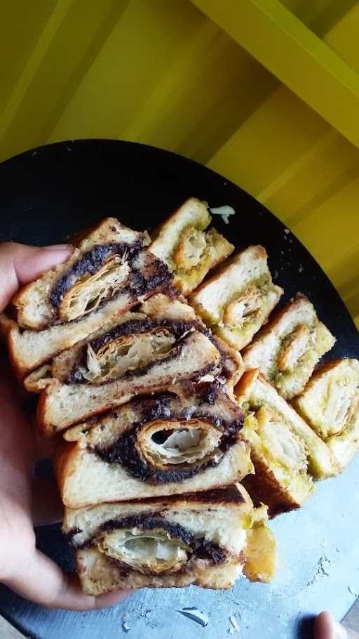 Roti Bakar Kenangan 4