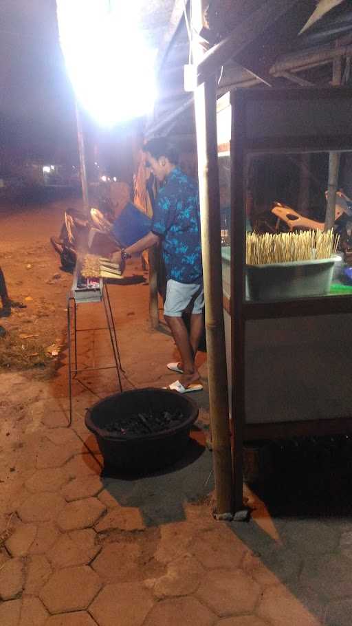 Sate Ayam Pak Rinto 4