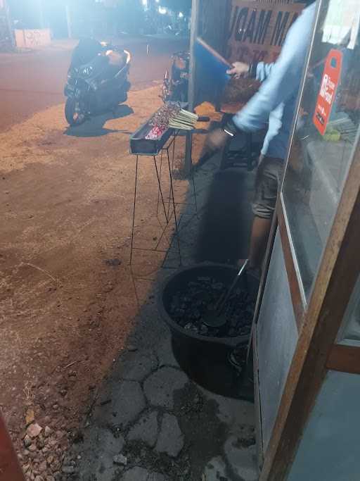 Sate Ayam Pak Rinto 3