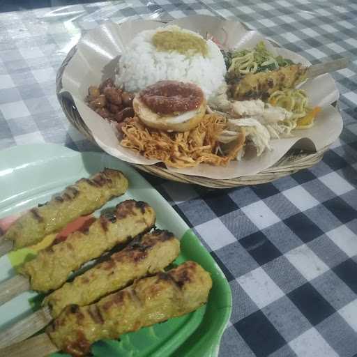 Warung Lesehan Mai'Nake 4