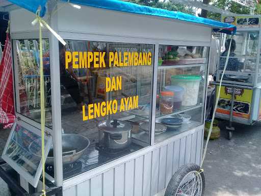 Pempek Sriwijaya Mania 5