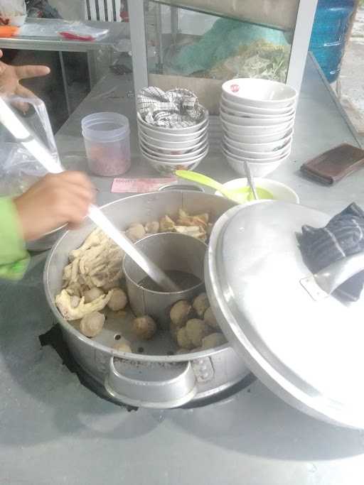 Bakso Yulia 8