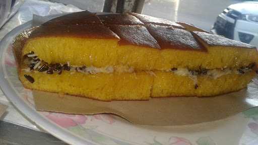 Martabak & Terang Bulan Zaini 1