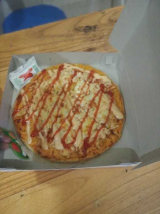 Pizza Ay 4