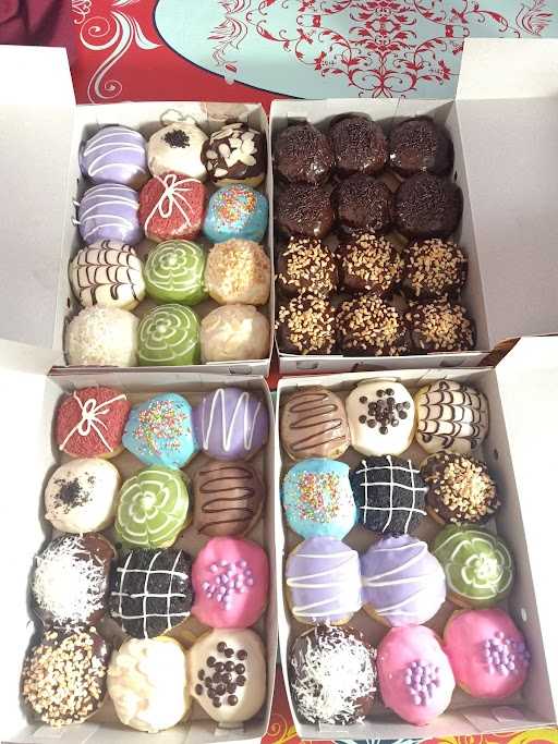 Queen Donuts - Karang Rejo 2