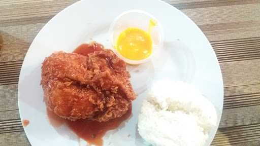 Rocket Chicken Kemuning 8