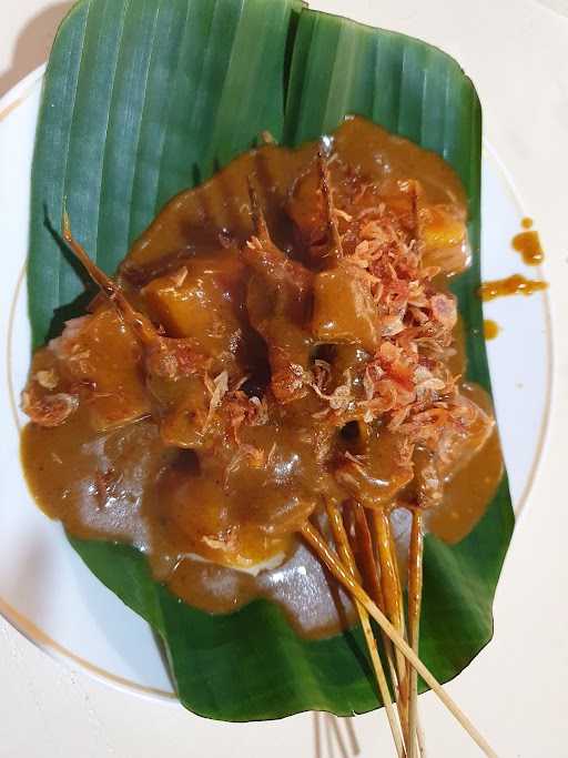 Sate Padang Goyang Lidah 4