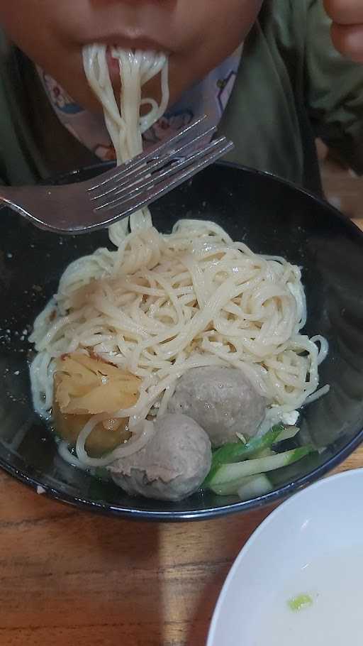 Cwie Mie Bakso 3