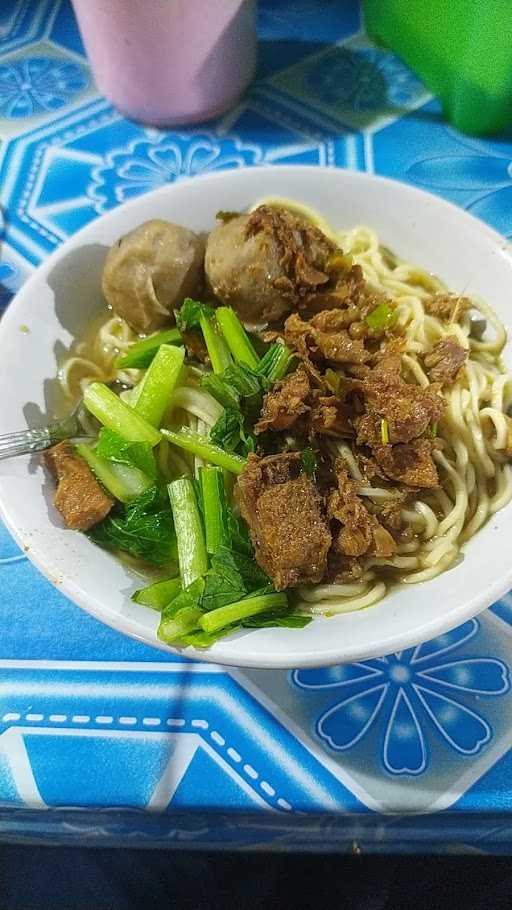 Depot Bakso Dan Mie Ayam Subur Group 5