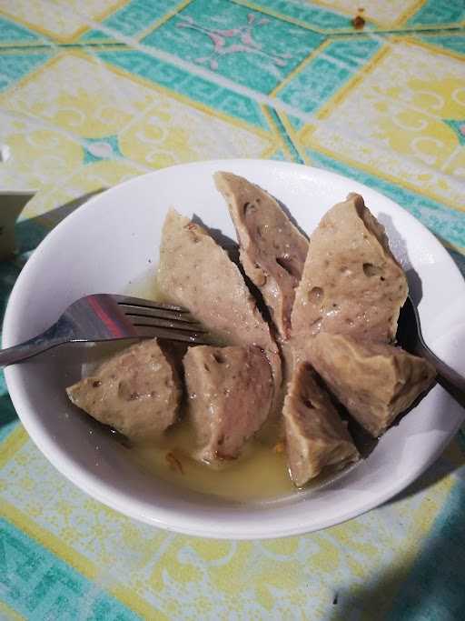 Depot Bakso Dan Mie Ayam Subur Group 4