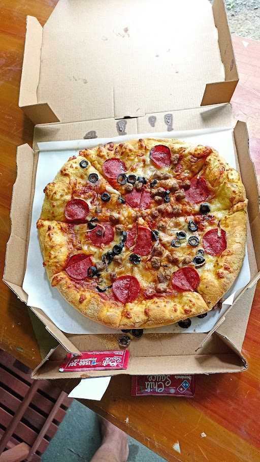 Domino'S Pizza 9