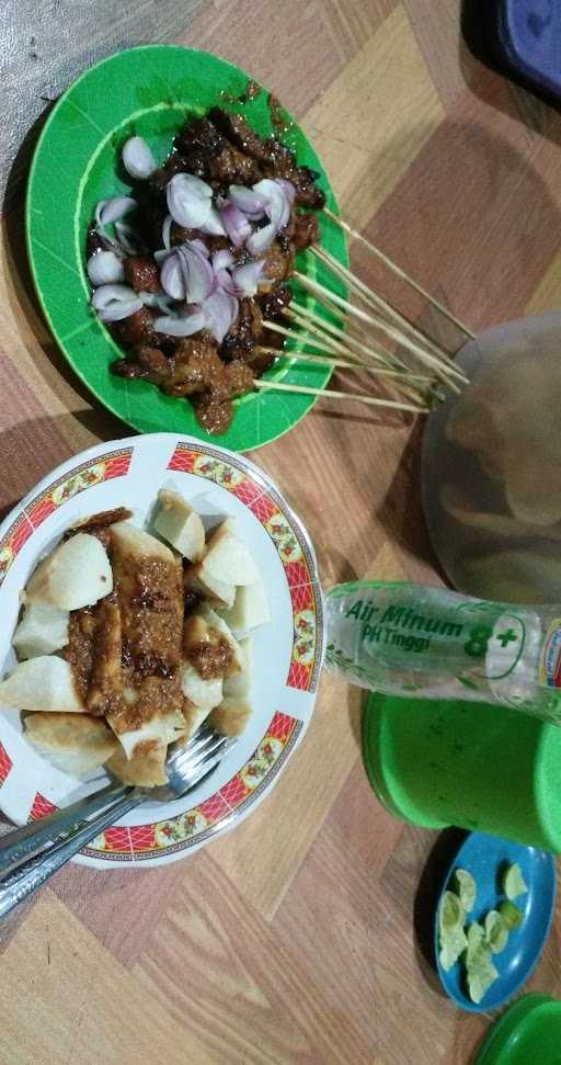 Sate Kambing Nailur Rizky 1