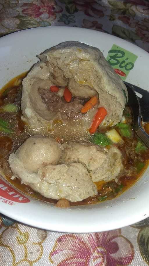 Warung Bakso Ibu Ari Deden 7