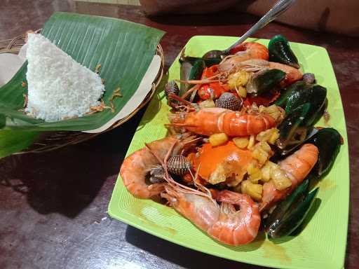 Warung Kepiting Nyanyat Liwar 10