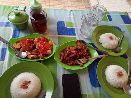 Warung Kepiting Nyanyat Liwar 5