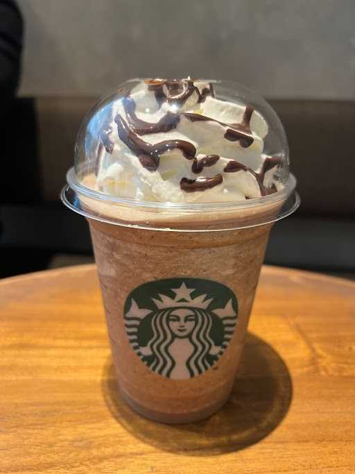 Starbucks Lambung Mangkurat 8