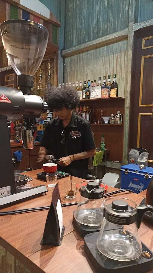 Kampoeng Arab Coffee House 7