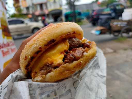 Burger Sabak Metro 9