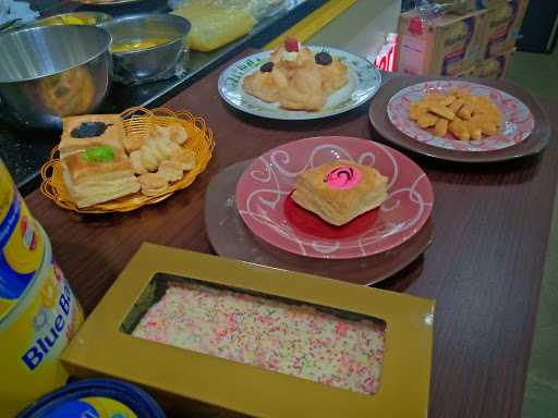 Lestari Cookies Supplier 8